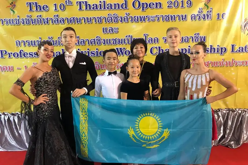 اقمولالىق بيشىلەر بانگكوكتا وتكەن الەم چەمپيوناتىندا جۇلدەگەر اتاندى