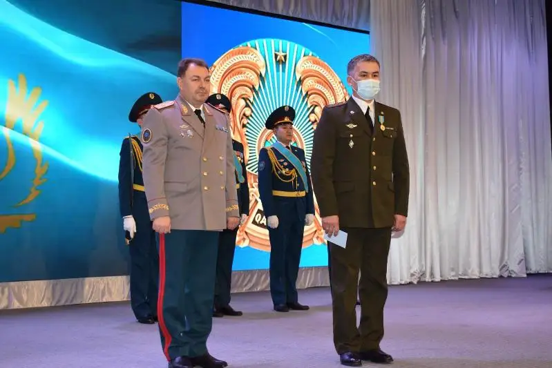 Восемь автомобилей и два катера вручил спасателям аким Акмолинской области