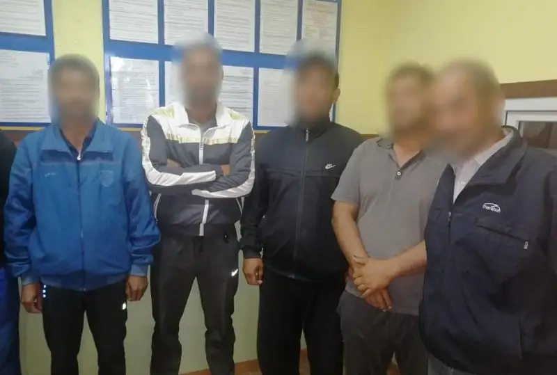 Двух граждан Узбекистана выдворили из Казахстана