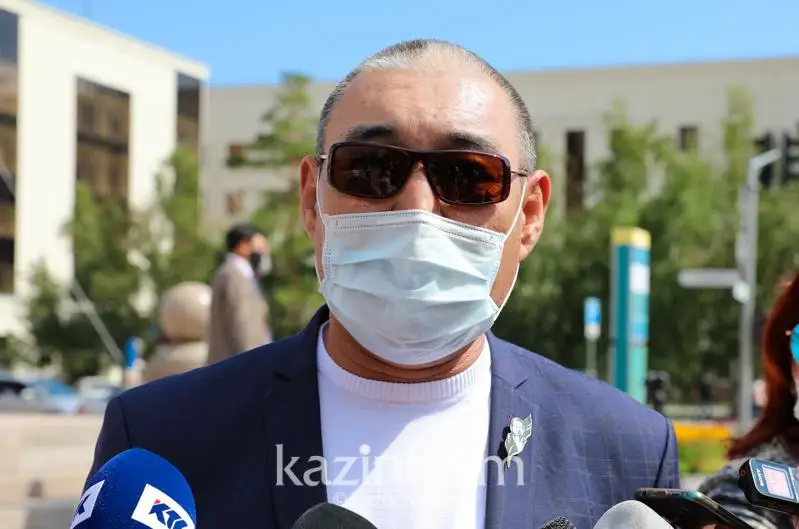 قازاق قوعامىنا نە كەرەك دەگەندە ءالى كۇنگە ابايعا جۇگىنىپ، سودان تابامىز - داۋلەتكەرەي كاپ ۇلى