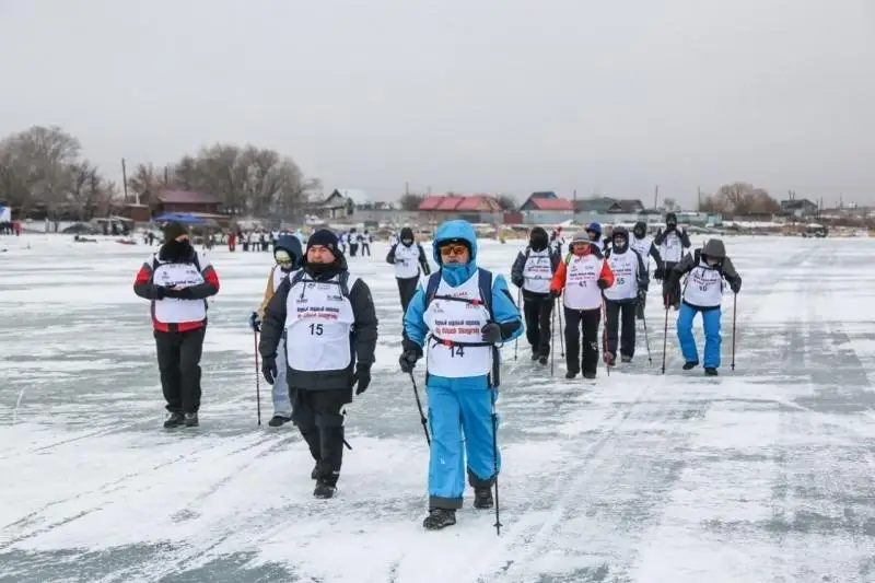 بالقاشتا مۇز ۇستىنەن ءجۇرۋ شەرۋى وتەدى