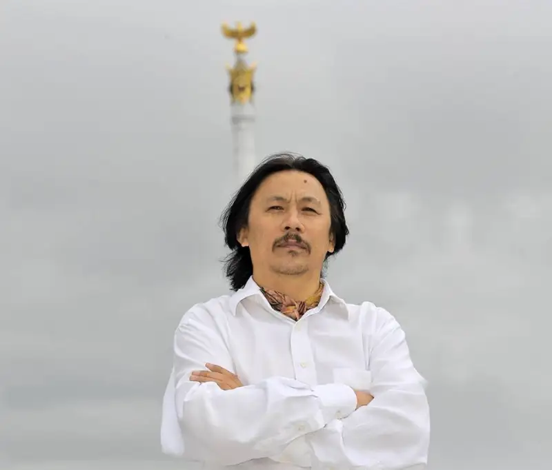 سەمبىعالي سماعۇلوۆ: «ازۋىنا اي تىستەگەن ارلان» دەگەن تۋىندىمدا ازۋىن ايعا بىلەگەن قازاق ەلىن بەينەلەدىم