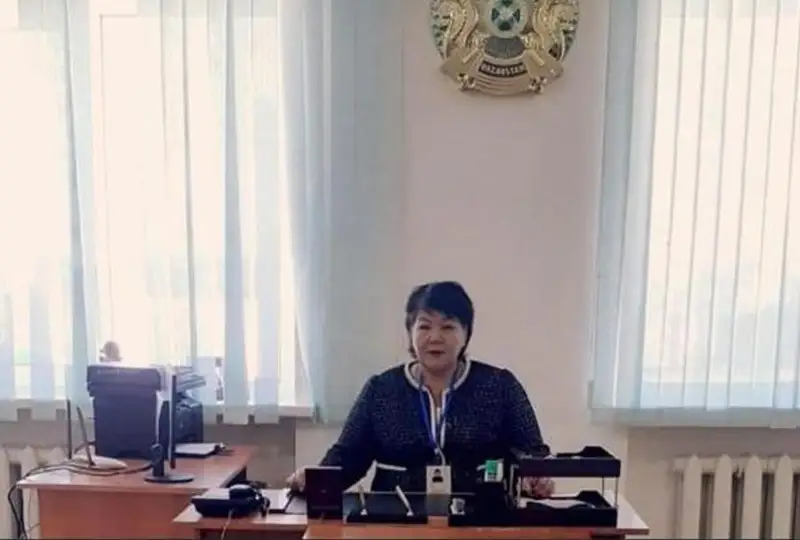 Qaraǵandy oblysyndaǵy aýyl ákimi respýblıkalyq baıqaýda úzdik dep tanyldy