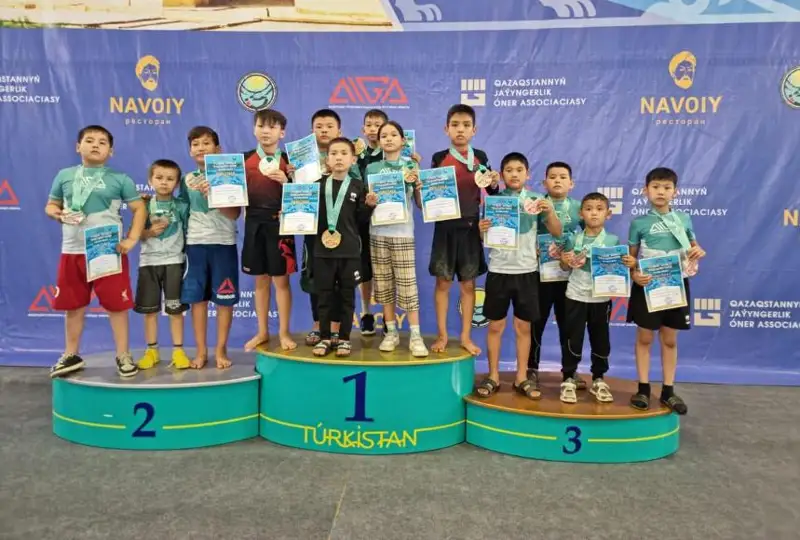 Мангистауские спортсмены завоевали 38 медалей международного турнира по грепплингу