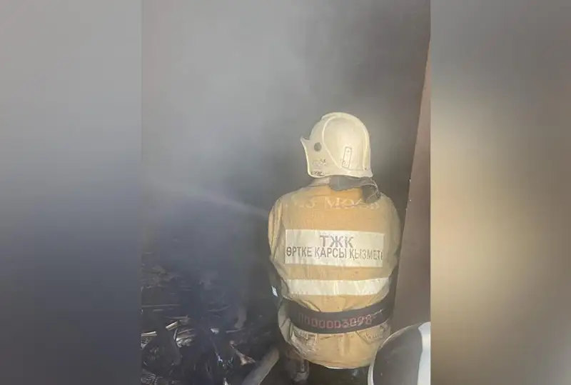 Комиссию создали для помощи пострадавшим из-за пожара на рынке в Жетысае