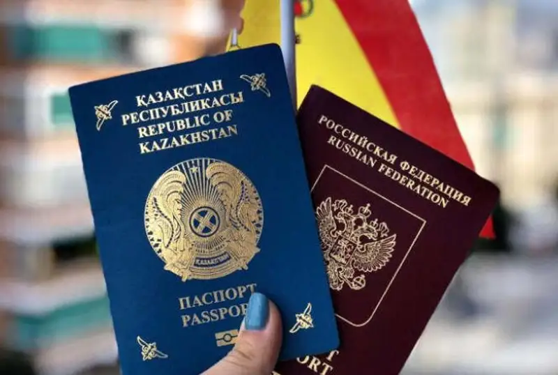 Пенсию в Казахстане и России получала жительница Алтая