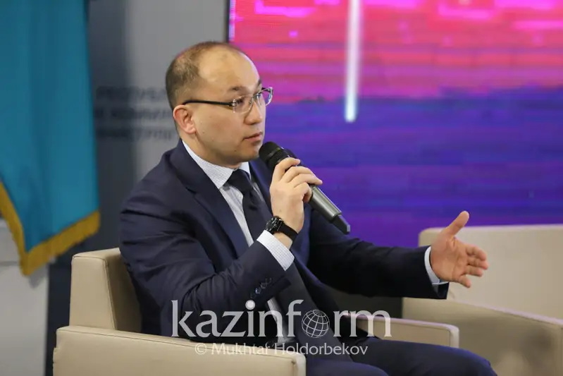 ميتينگكە شىققان ايەلدەرگە پاتەر بەرسەك، كۇنى ەرتەڭ ءبارى كوشەگە شىعادى - مينيستر