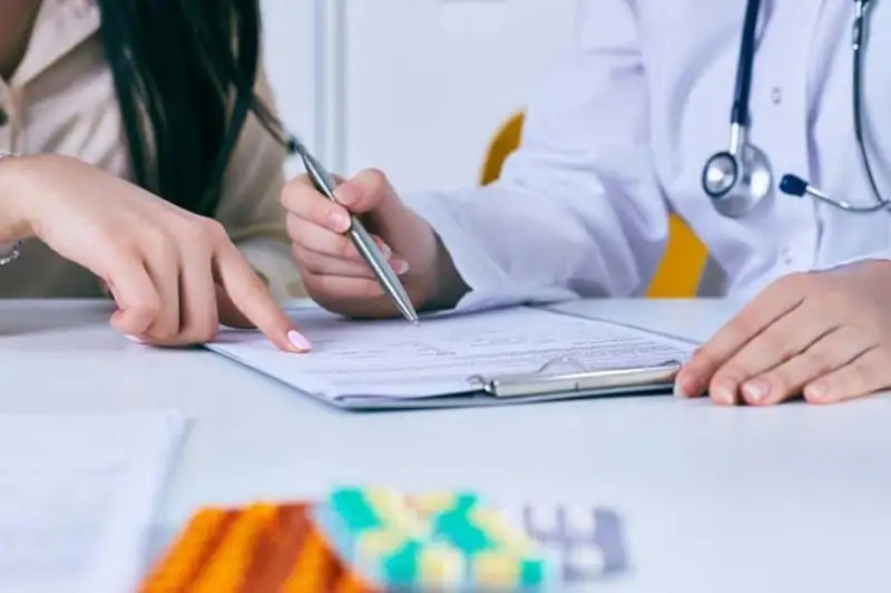 Казахстанцам доступно лечение за рубежом через ФСМС