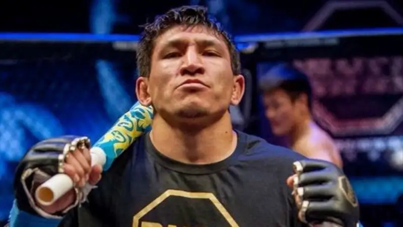 قۋات حاميتوۆتىڭ قارسىلاسى جەكپە-جەككە ءبىر كۇن قالعاندا وزگەرىپ كەتتى