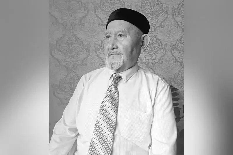 قاجىبەك توتەكين ەكسپرەمەنتتەرگە ەكىلەنە بارعان ەردىڭ ءبىرى ەدى