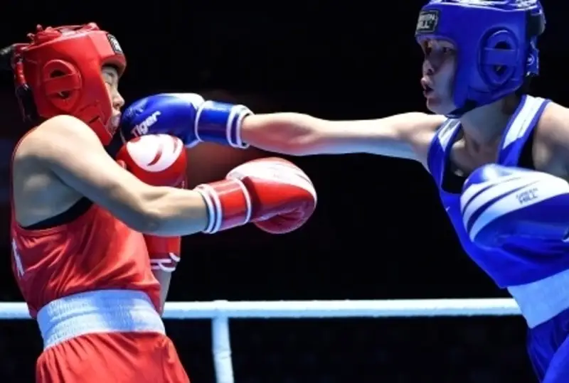 Казахстан проиграл четвертый бой за день на ЧА-2022 по боксу
