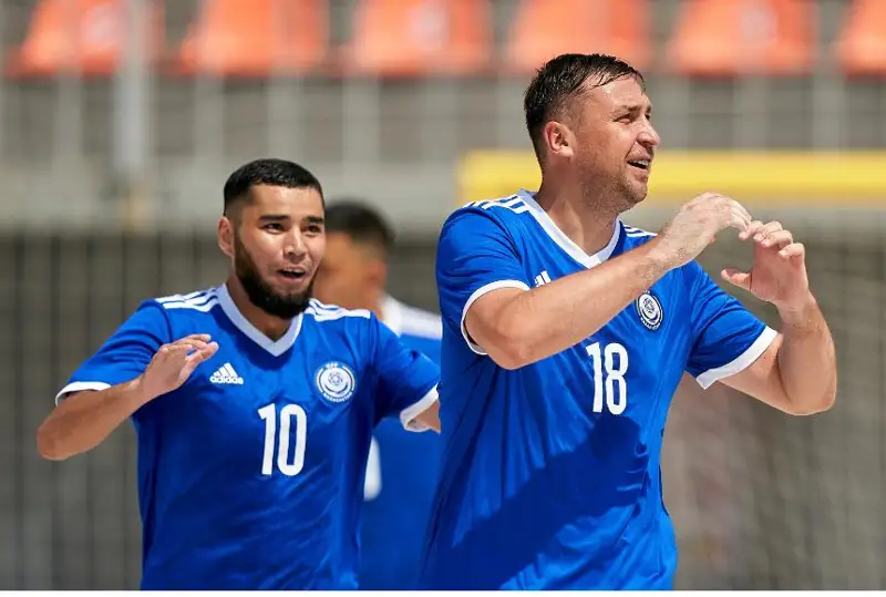 Назван соперник сборной Казахстана по пляжному футболу в полуфинале Евролиги