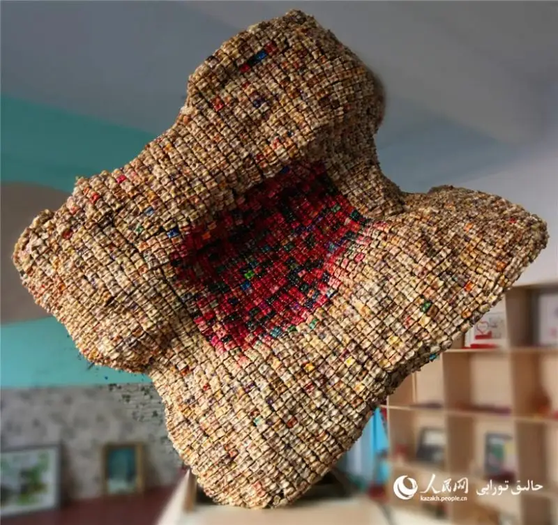 Қытайдағы қазақтар асық атудан жарыс өткізді