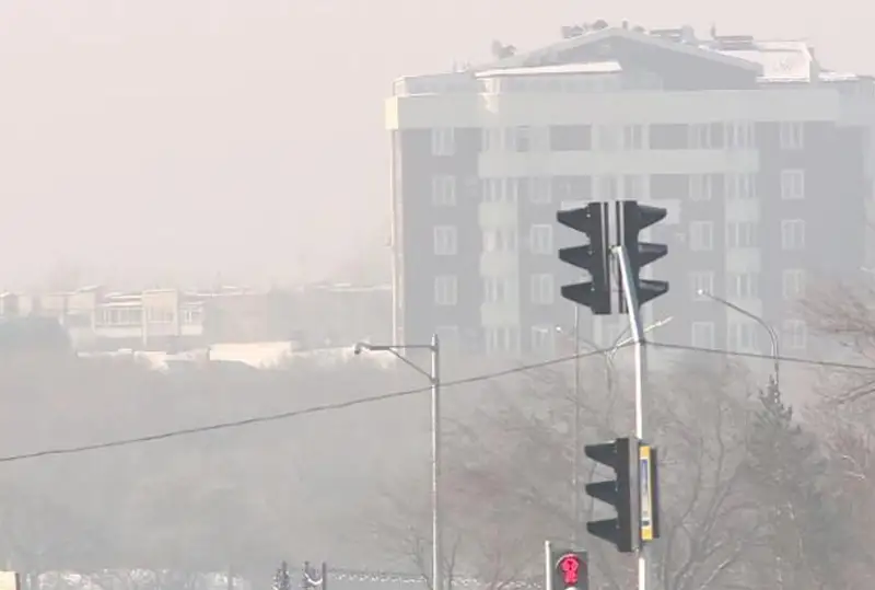 Караганду накрыл смог