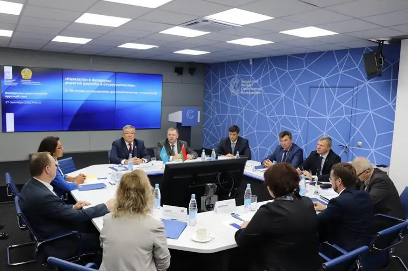 Итоги 30-летия установления казахстанско-белорусских дипотношений подвели в Минске