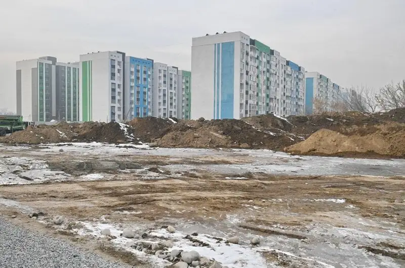 Уплотнительную застройку приостановили в пригороде Алматы