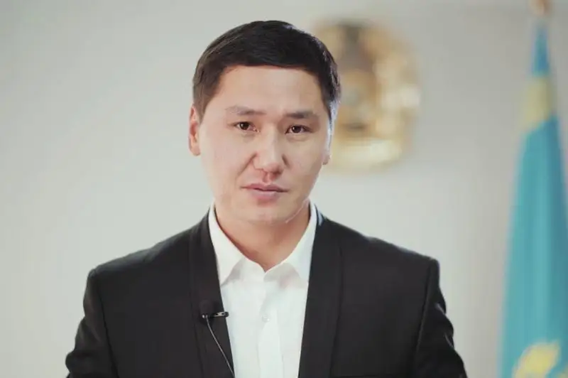 باقتيار ارتايەۆ وليمپيادادا قازاقستاندىق بوكسشىلاردىڭ التىن الماۋىنا نە كەدەرگى بولعانىن ايتتى