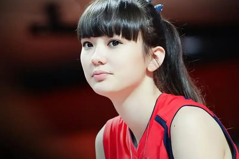 ۆولەيبولشى سابينا التىنبەكوۆا تۇرمىسقا شىقتى