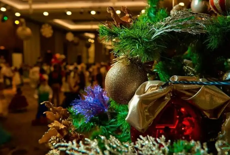 Алматинцев призвали не посещать корпоративы и массовые мероприятия из-за роста ОРВИ