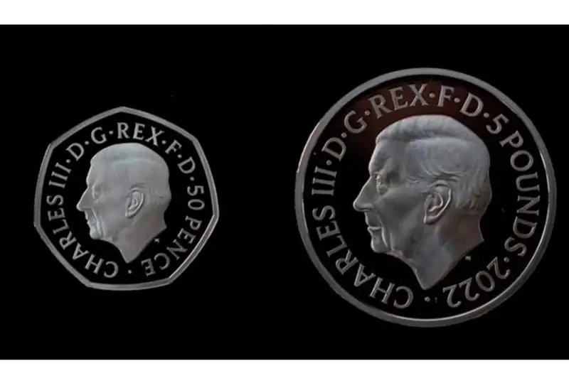 Первые монеты с портретом короля Карла III показали в Великобритании