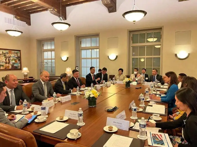 Вопросы экономического развития РК обсудили с международными экспертами в США