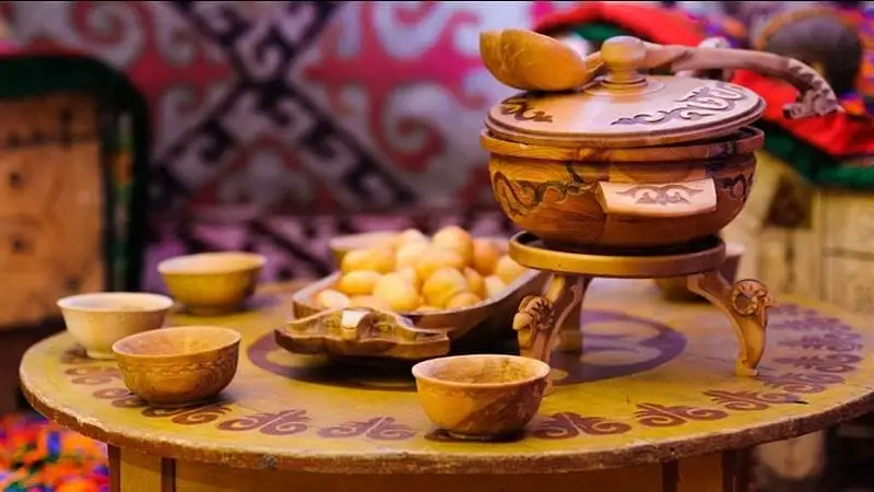 زەينەپ احمەتوۆا: ناۋرىز كۇنى مال سويمايدى، قان شىعارمايدى