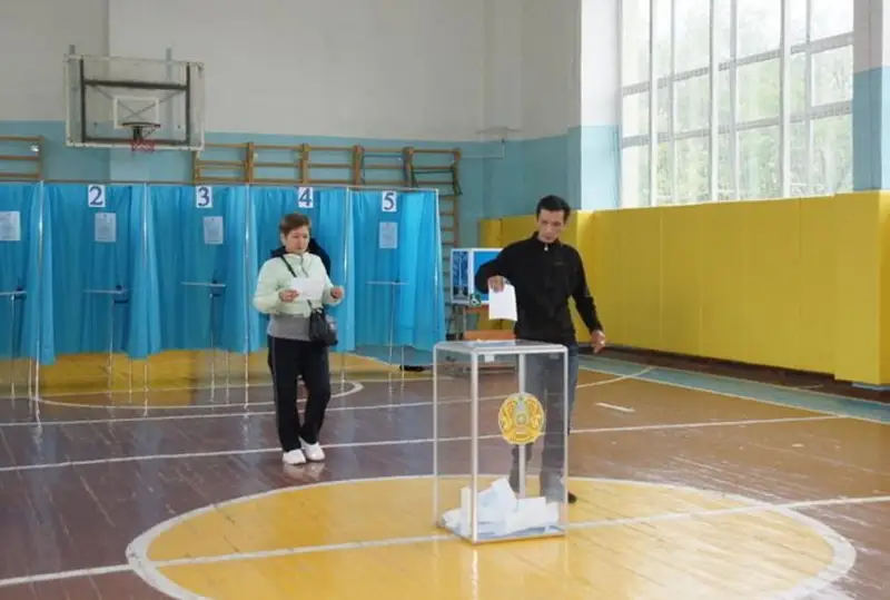 Явка участников референдума на 18:00 составила 73,31% в Карагандинской области