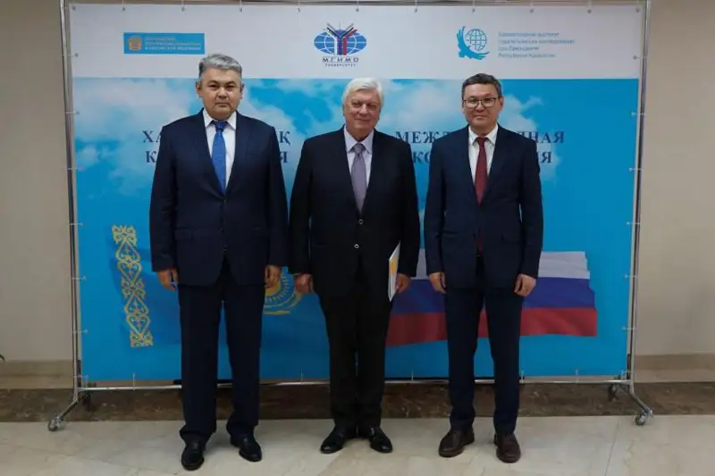 Qazaqstan strategııalyq zertteýler ınstıtýty ǵylymı-tájirıbelik konferentsııa ótkizdi