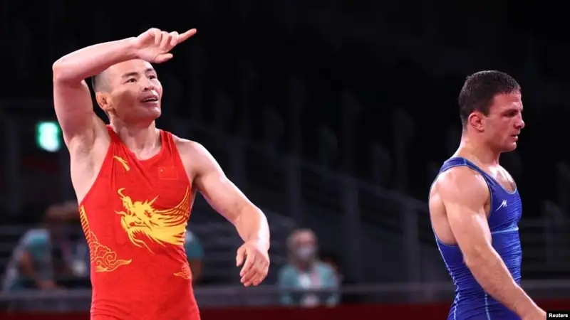 قىتايلىق قانداسىمىز توكيو وليمپياداسىنىڭ قولا مەدالىن جەڭىپ الدى