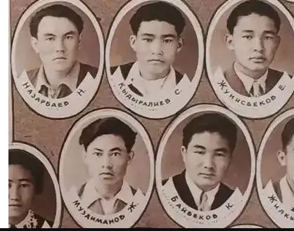 جەلىدە نازاربايەۆ پەن باۋىرجان بايبەكتىڭ اكەسىنىڭ مەكتەپتەگى سۋرەتى پايدا بولدى