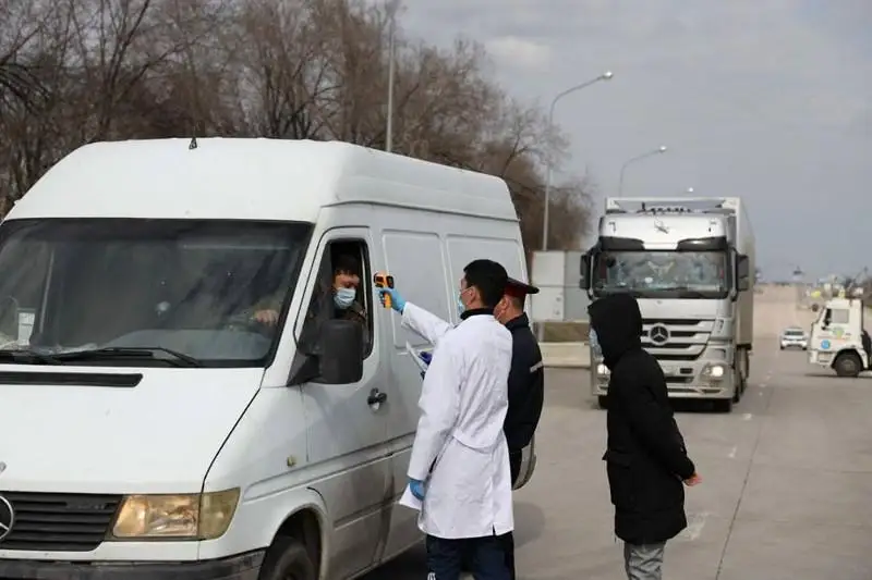 باقىتجان ساعىنتايەۆ: بلوكپوستار الىنعانىمەن، سانيتارلىق قاۋىپسىزدىك تالابى ساقتالادى