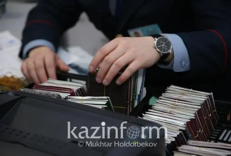 Упростить процесс получения виз казахстанскими перевозчиками планируют в РК