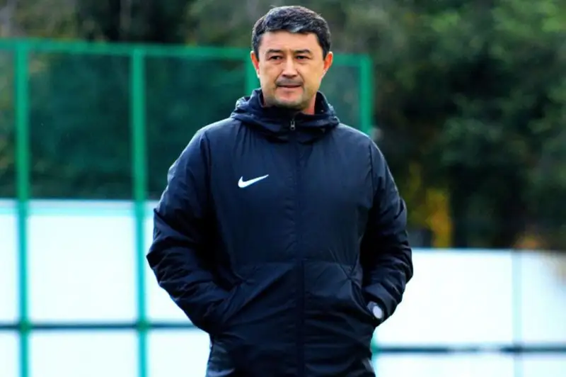 «Taraz» fýtbol komandasynyń bas bapkeri qyzmetinen ketti