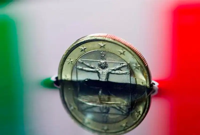 Государственный долг Италии достиг рекордно высокого уровня