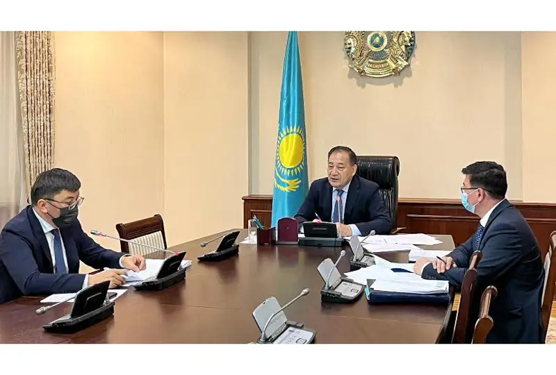 Заработные платы более 1,2 млн работников повышены на 1,8 тыс. предприятий в РК