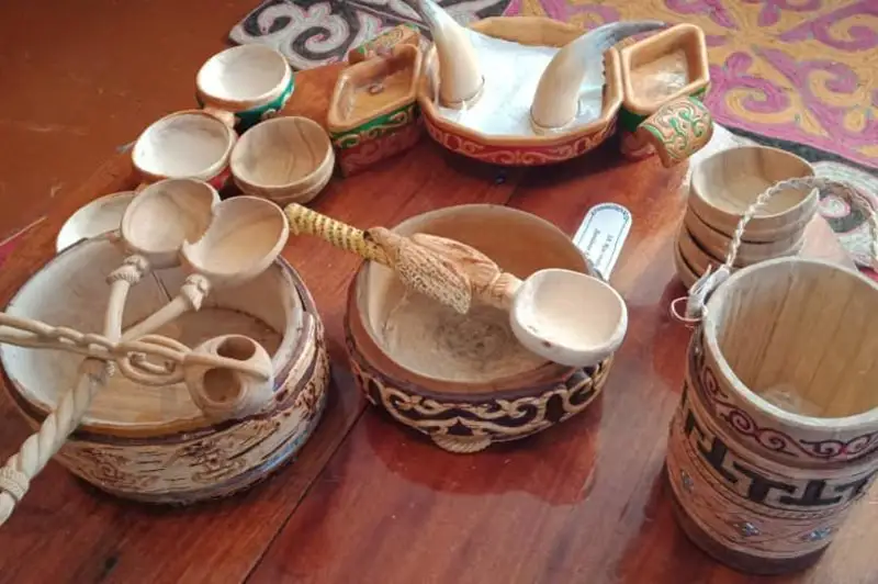 جۇزدەگەن شاكىرتىم جولىمدى قۋدى -  قولونەرشى داۋەي شاتىرباي ۇلى