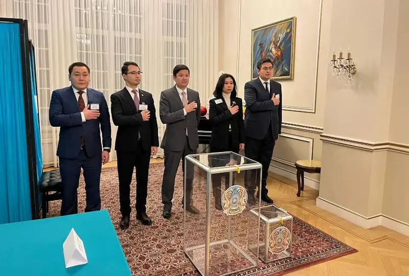 Голосование на выборах Президента РК началось в Бельгии