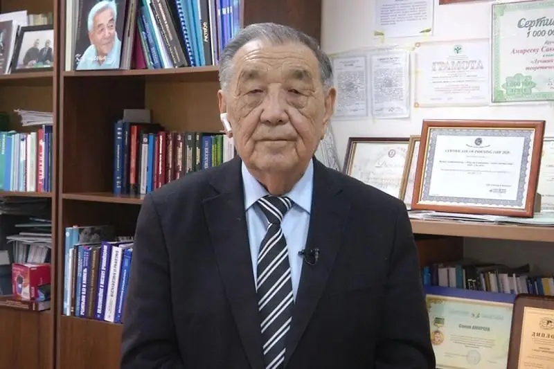 ۆاكسينا ءۇش كەزەڭدى سىناقتان وتەدى – اكادەميك