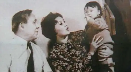 رايسا مۇحامەدياروۆانىڭ ونەر مەن ءومىر اراسىنداعى تارتىسى