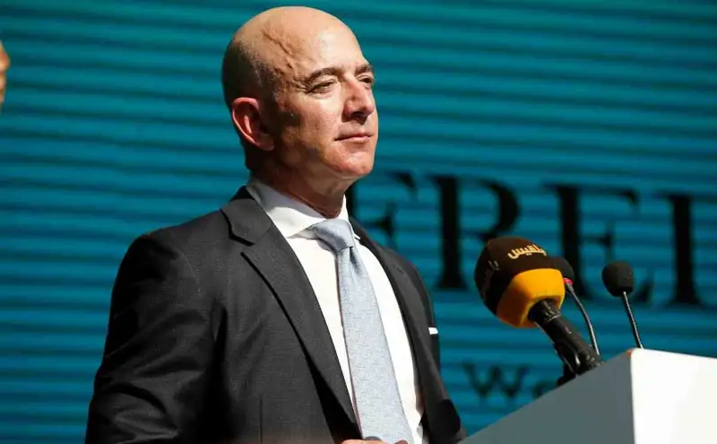 الەم بويىنشا العاشقى الەۋەتتى تريلليونەردىڭ ەسىمى جاريالاندى