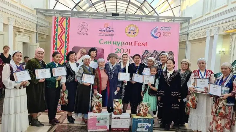 Многодетные матери организовали выставку национальных изделий в Актау