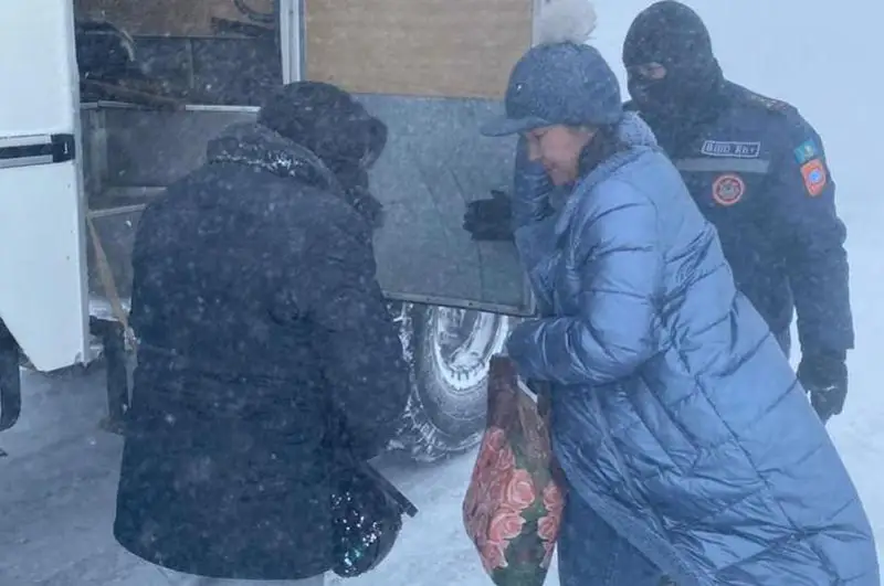 68 человек спасено и 114 эвакуировано из снежных заносов за прошедшие сутки в Карагандинской области