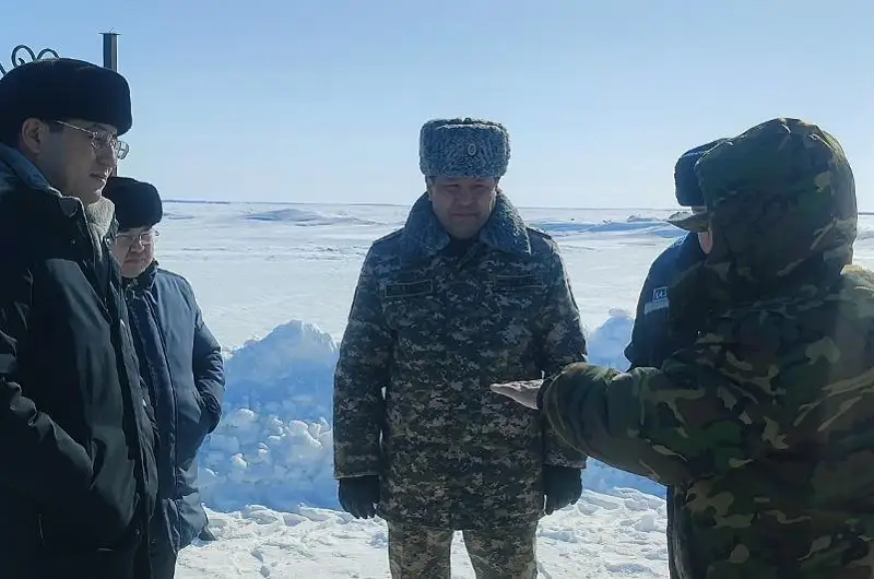 Подверженные паводкам районы объезжают спасатели СКО