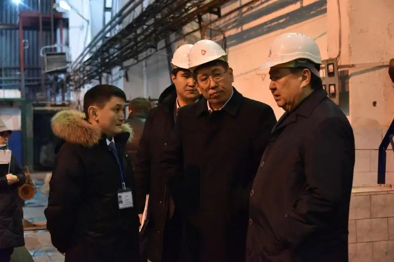 Senatormen kezdesýde qaldyqtar polıgondaryna qatysty máseleler qozǵaldy - Almaty oblysy
