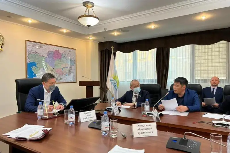 Нужно с осторожностью подходить к решению проблем рыбного хозяйства - Сериккали Брекешев