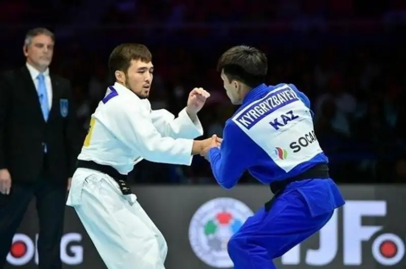 Qazaqstan dzıýdoshylary jyldyń qorytyndy jarysy Masters týrnırine qatysady
