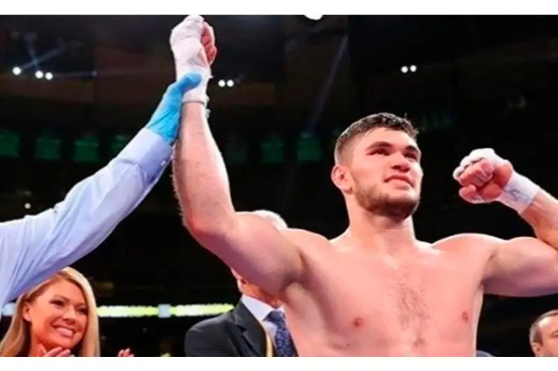Али Ахмедов нокаутировал мексиканского боксера с 26 победами