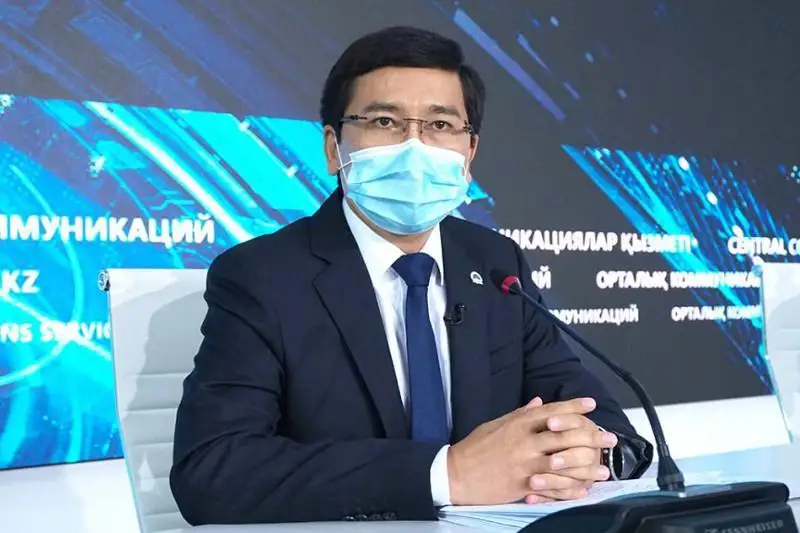 اسحات ايماعامبەتوۆ ۆاكسيناعا قاتىستى مۇعالىمدەرگە ۇندەۋ جاسادى