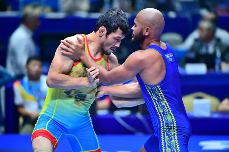 قازاق بالۋاندارى الەم چەمپيوناتىن جەڭىسپەن باستادى