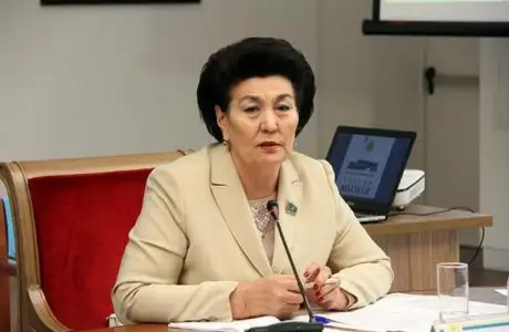 قوعام قايراتكەرى ورازكۇل اسانعازى جەتىسايلىق قىز-كەلىنشەكتەرمەن كەزدەستى